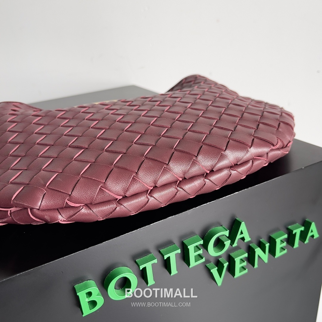 Bottega Veneta Sardine Intrecciato Nappa Leather Top Handle Bag 보테가베네타 사르딘 인트레치아토 나파 탑핸들백 36cm 4