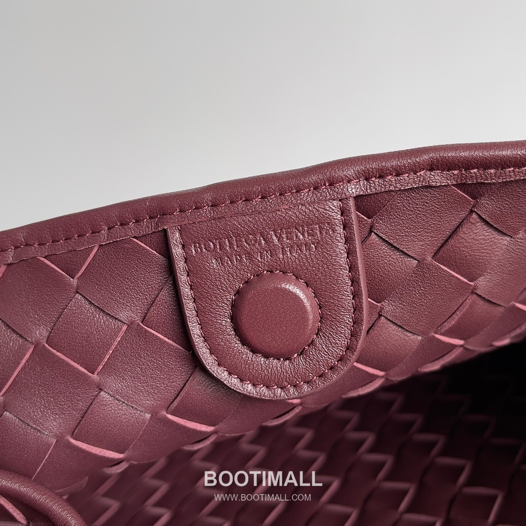 Bottega Veneta Sardine Intrecciato Nappa Leather Top Handle Bag 보테가베네타 사르딘 인트레치아토 나파 탑핸들백 36cm 8