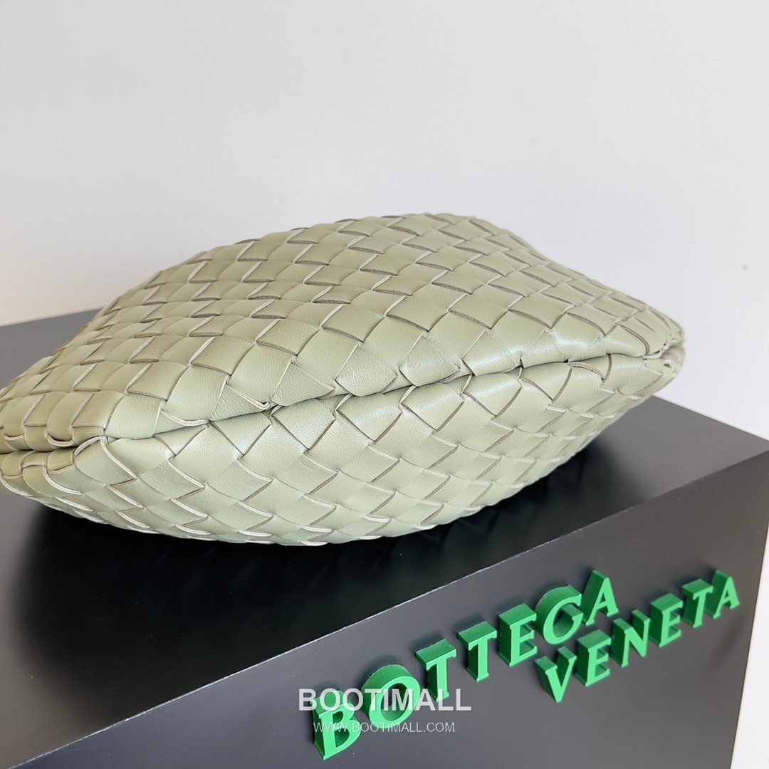 Bottega Veneta Sardine Intrecciato Nappa Leather Top Handle Bag 보테가베네타 사르딘 인트레치아토 나파 탑핸들백 36cm 3