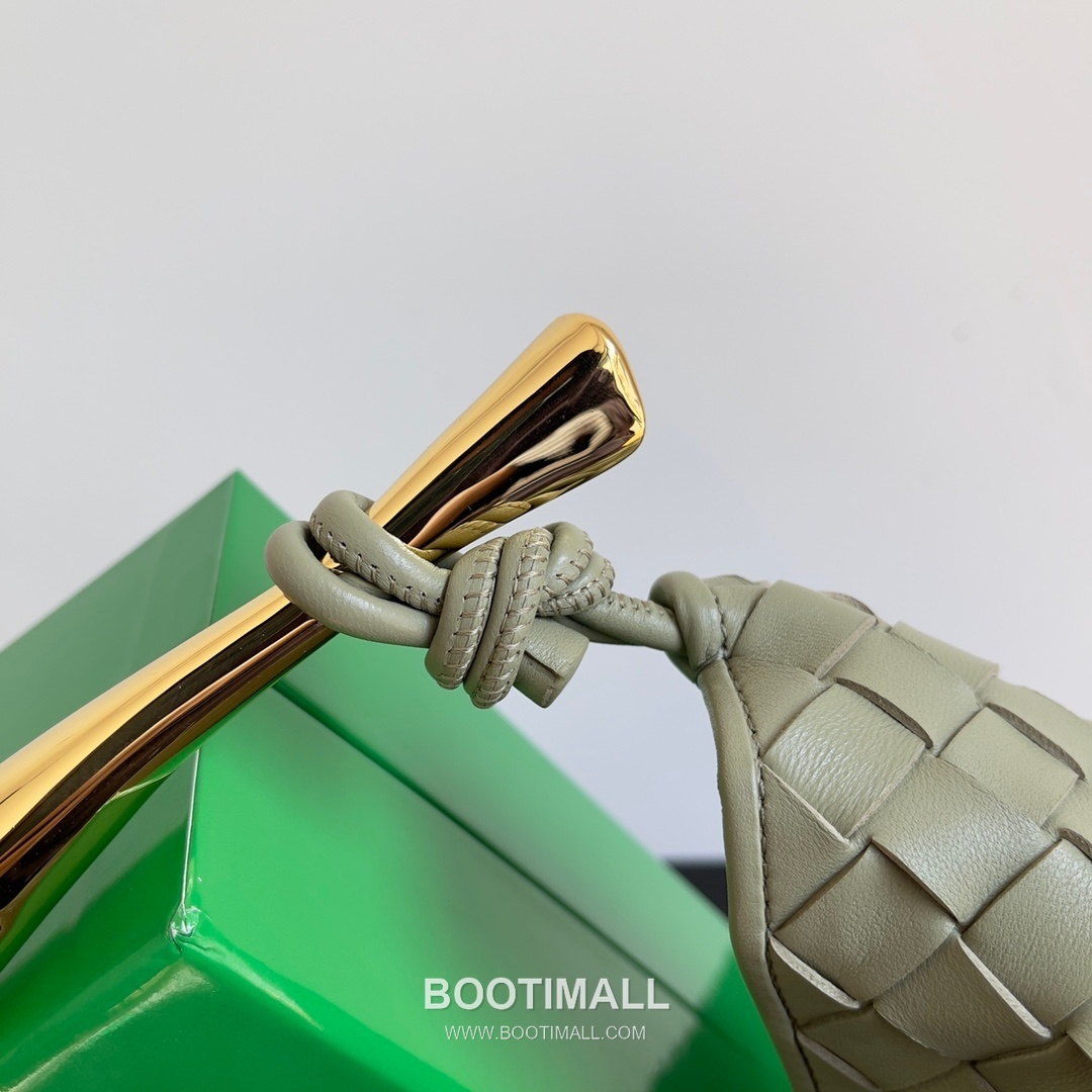 Bottega Veneta Sardine Intrecciato Nappa Leather Top Handle Bag 보테가베네타 사르딘 인트레치아토 나파 탑핸들백 36cm 5