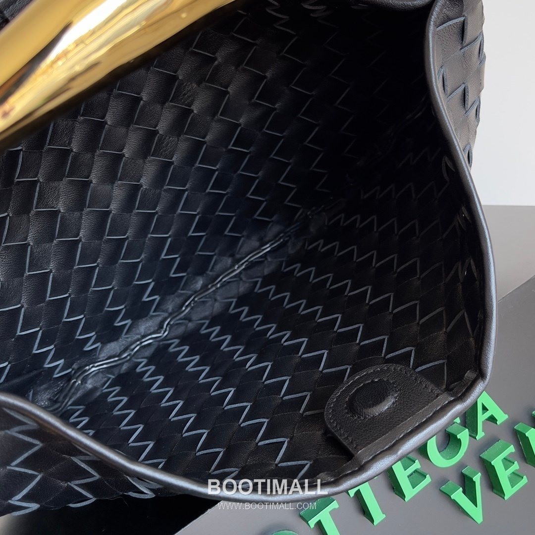 Bottega Veneta Sardine Intrecciato Nappa Leather Top Handle Bag 보테가베네타 사르딘 인트레치아토 나파 탑핸들백 36cm 7