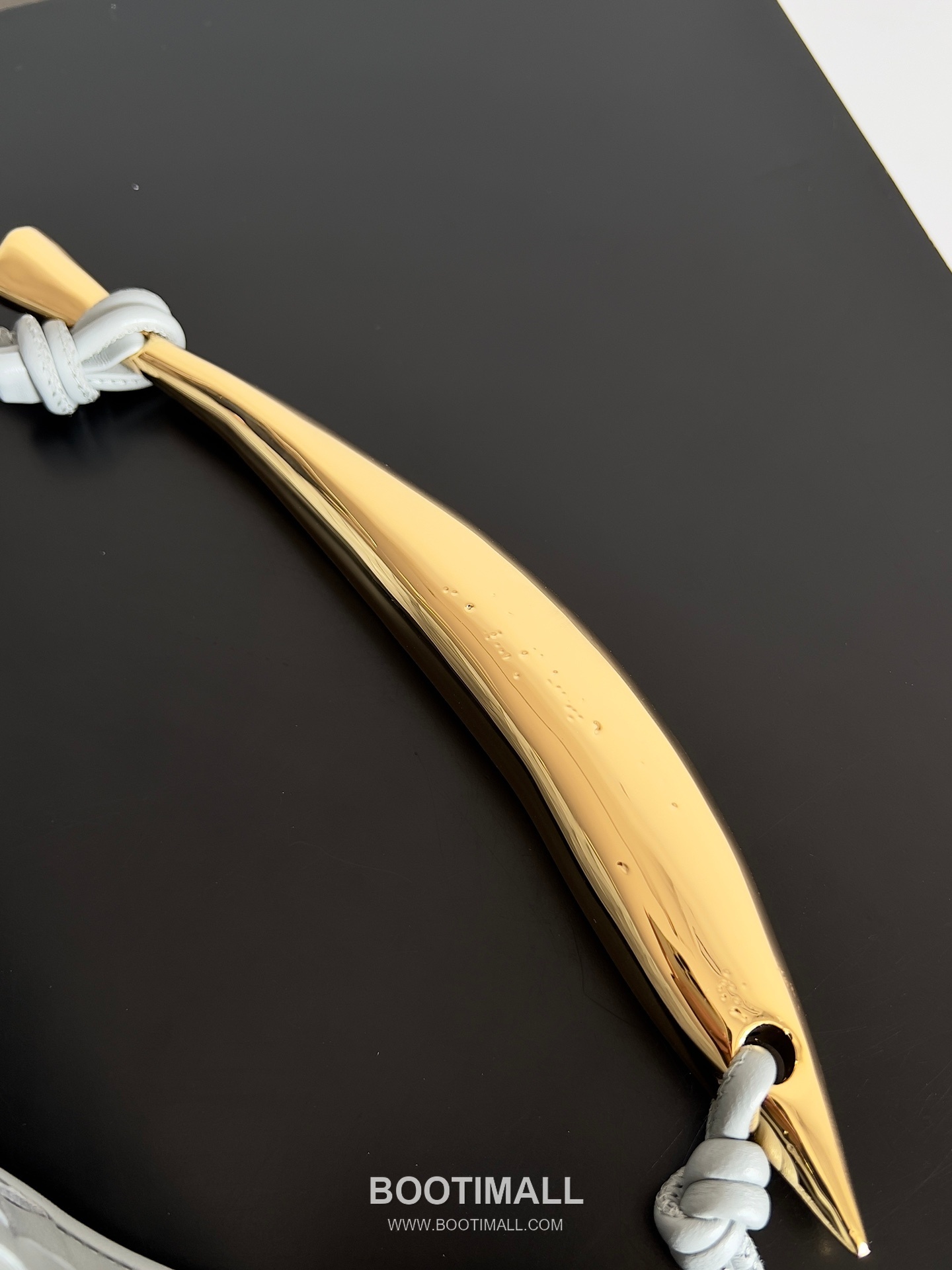 Bottega Veneta Sardine Intrecciato Nappa Leather Top Handle Bag 보테가베네타 사르딘 인트레치아토 나파 탑핸들백 36cm 5