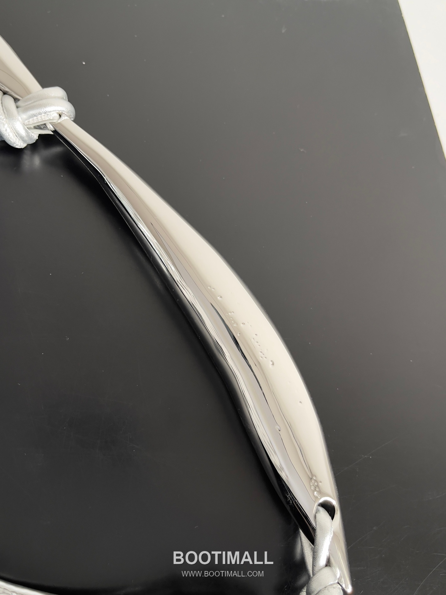 Bottega Veneta Sardine Intrecciato Nappa Leather Top Handle Bag 보테가베네타 사르딘 인트레치아토 나파 탑핸들백 36cm 5