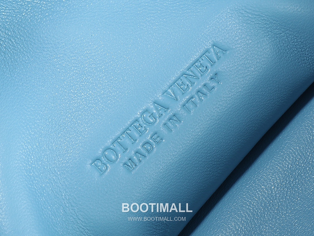 Bottega Veneta Jodie Intrecciato Nappa Leather Hobo Bag 보테가베네타 조디 인트레치아토 나파 호보백 36cm 8