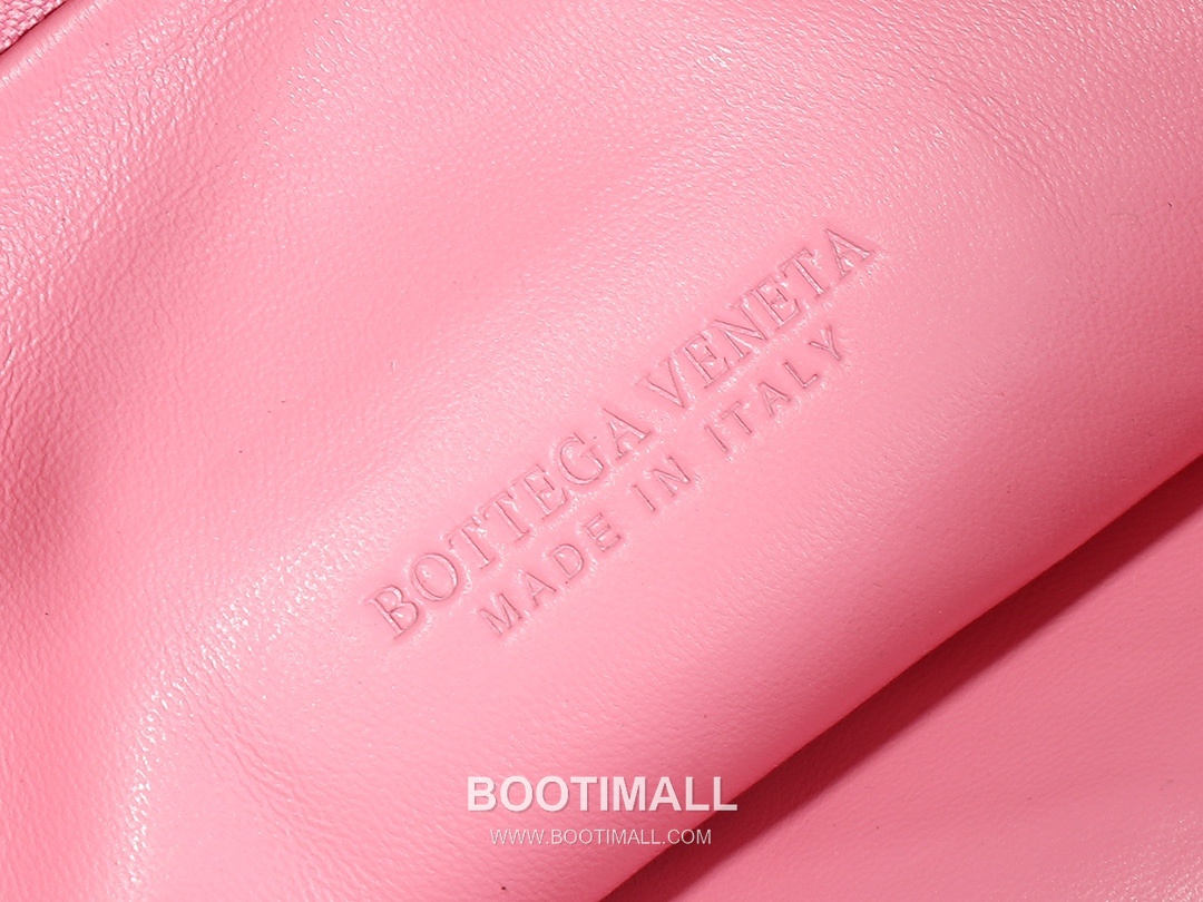 Bottega Veneta Jodie Intrecciato Nappa Leather Hobo Bag 보테가베네타 조디 인트레치아토 나파 호보백 36cm 8