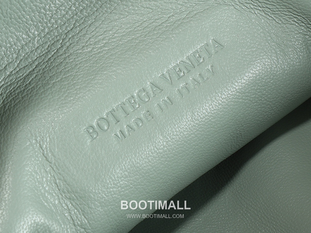 Bottega Veneta Jodie Intrecciato Nappa Leather Hobo Bag 보테가베네타 조디 인트레치아토 나파 호보백 36cm 8