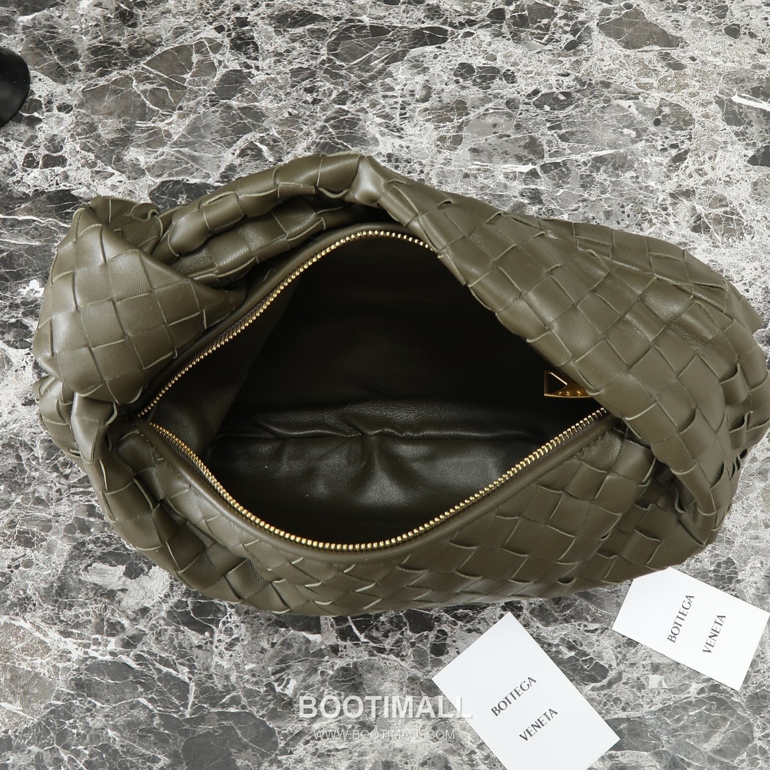 Bottega Veneta Jodie Intrecciato Nappa Leather Hobo Bag 보테가베네타 조디 인트레치아토 나파 호보백 36cm 8