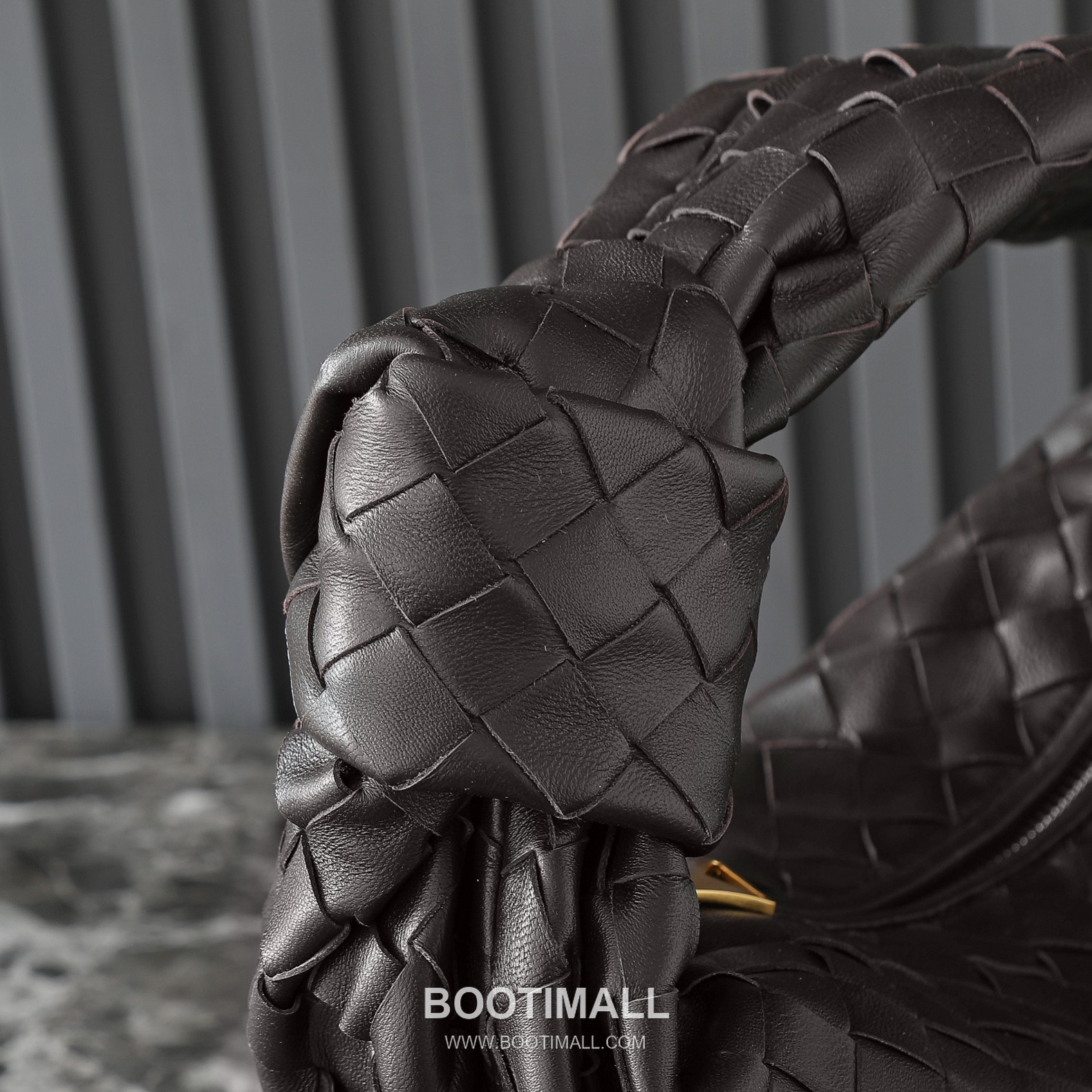 Bottega Veneta Jodie Intrecciato Nappa Leather Hobo Bag 보테가베네타 조디 인트레치아토 나파 호보백 36cm 6