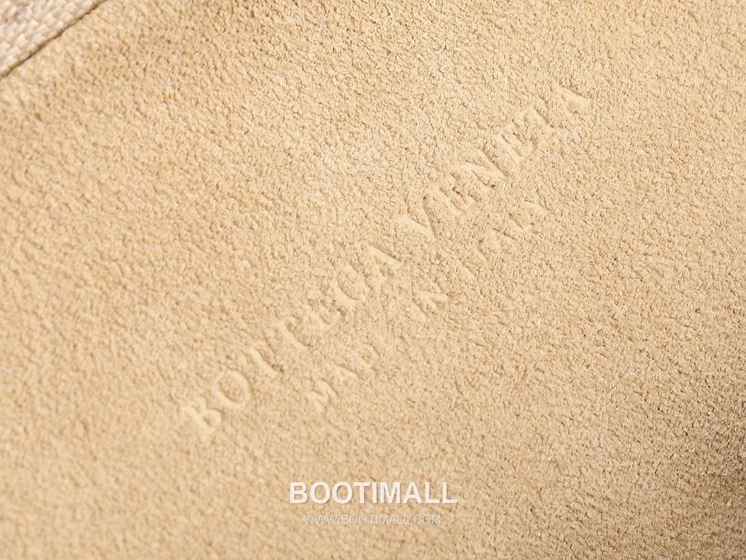 Bottega Veneta Jodie Intrecciato Nappa Leather Hobo Bag 보테가베네타 조디 인트레치아토 나파 호보백 36cm 8