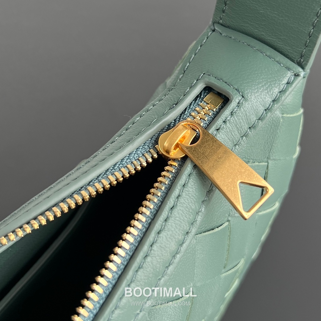 Bottega Veneta Mini Sunrise Intrecciato Nappa Leather Shoulder Bag 보테가베네타 미니 선라이즈 인트레치아토 나파 숄더백 23cm 7