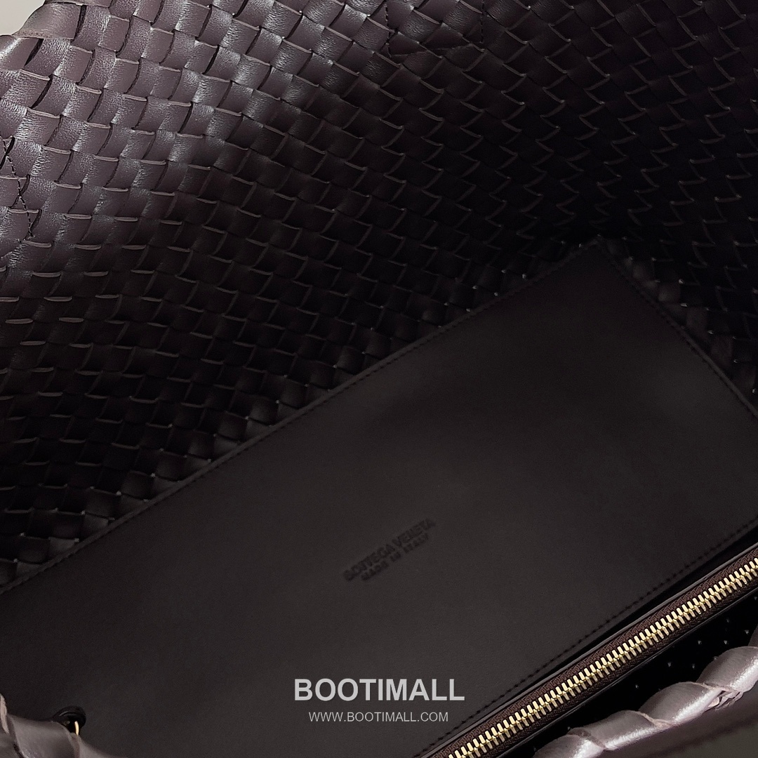 Bottega Veneta Cabat Intrecciato Nappa Leather Tote Bag 보테가베네타 카바 인트레치아토 나파 토트백 48cm 8