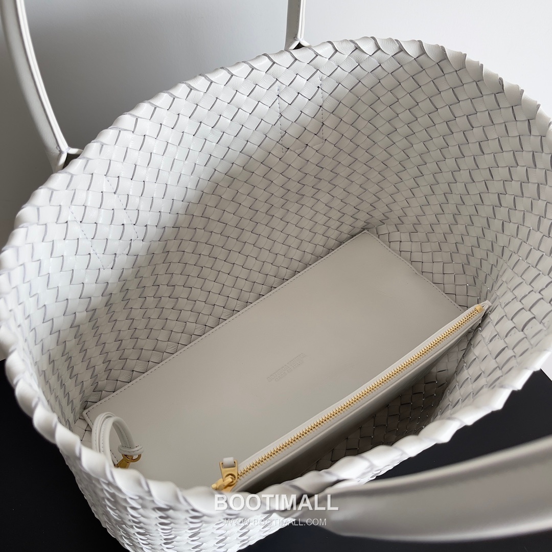 Bottega Veneta Cabat Intrecciato Nappa Leather Tote Bag 보테가베네타 카바 인트레치아토 나파 토트백 48cm 8