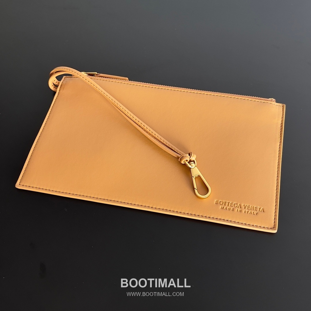 Bottega Veneta Cabat Intrecciato Nappa Leather Tote Bag 보테가베네타 카바 인트레치아토 나파 토트백 48cm 9