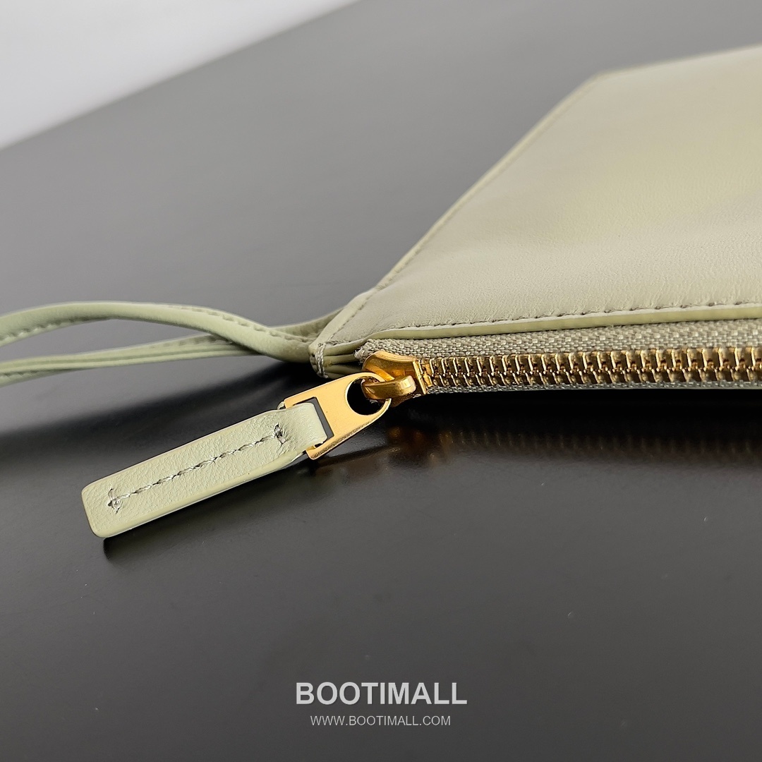 Bottega Veneta Cabat Intrecciato Nappa Leather Tote Bag 보테가베네타 카바 인트레치아토 나파 토트백 48cm 9