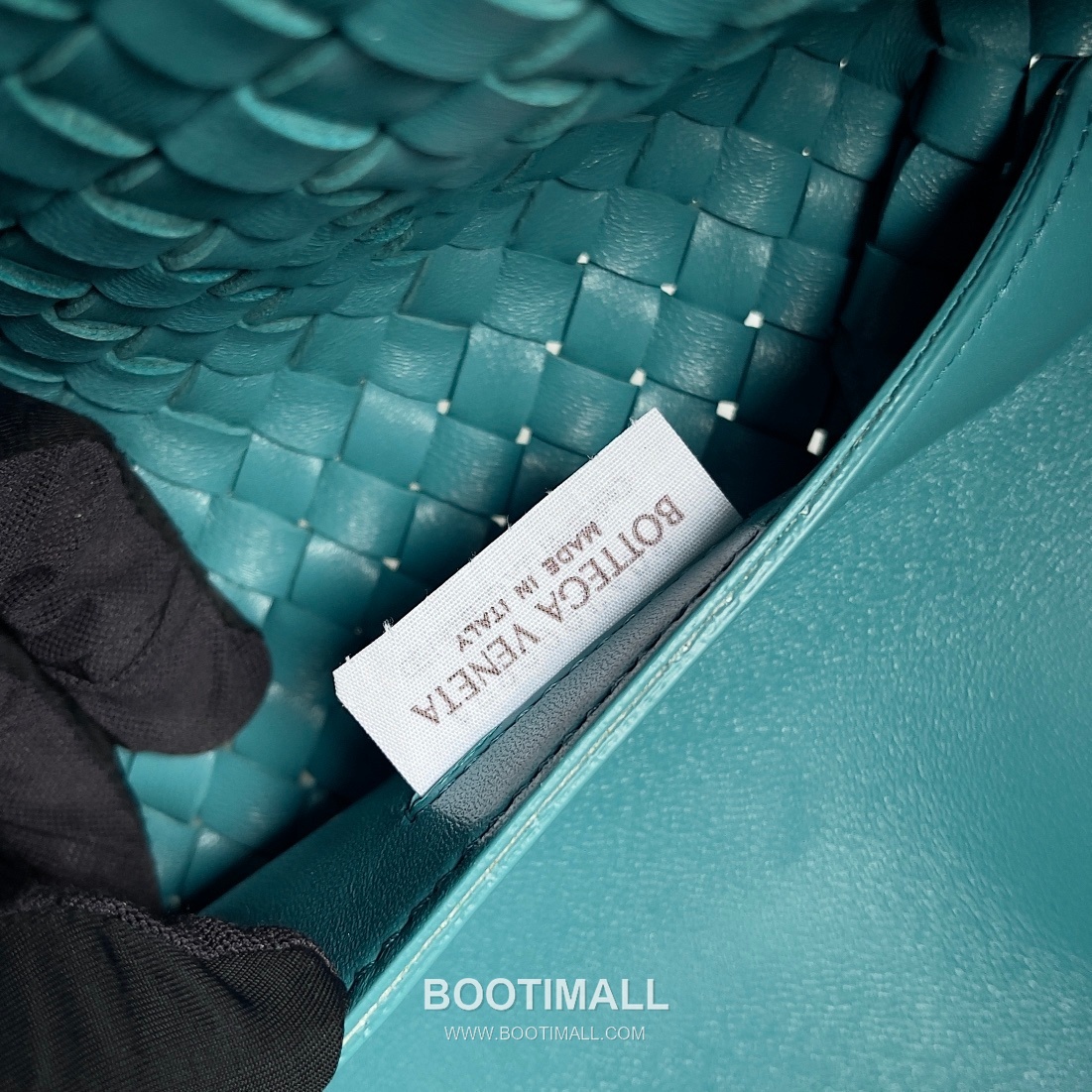 Bottega Veneta Cabat Intrecciato Nappa Leather Tote Bag 보테가베네타 카바 인트레치아토 나파 토트백 48cm 8