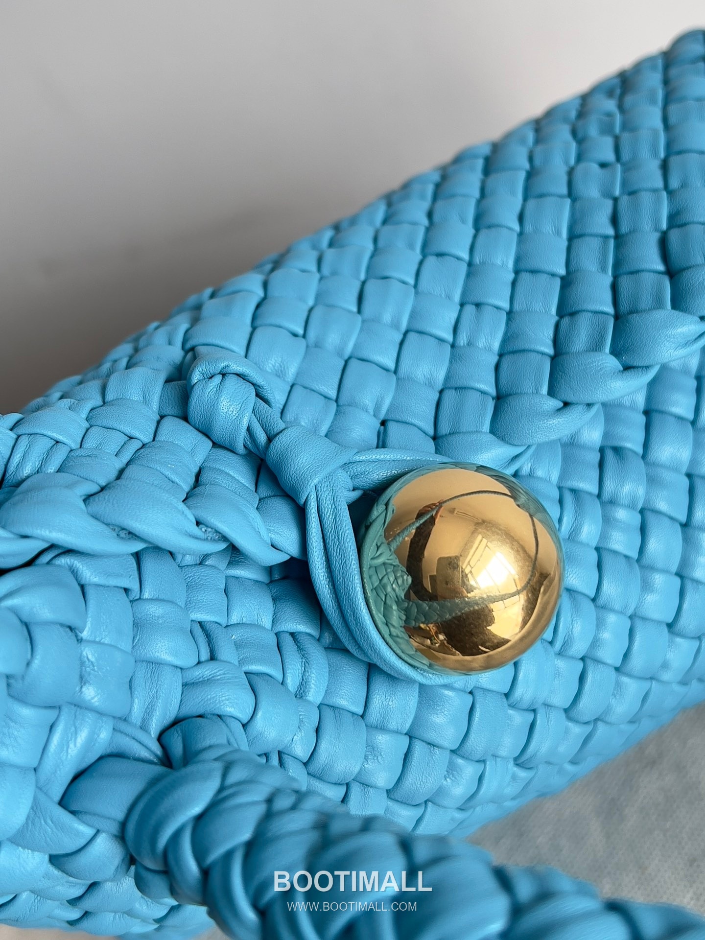 Bottega Veneta Tosca Intrecciato Nappa Leather Shoulder Bag 보테가베네타 토스카 인트레치아토 나파 숄더백 27cm 5