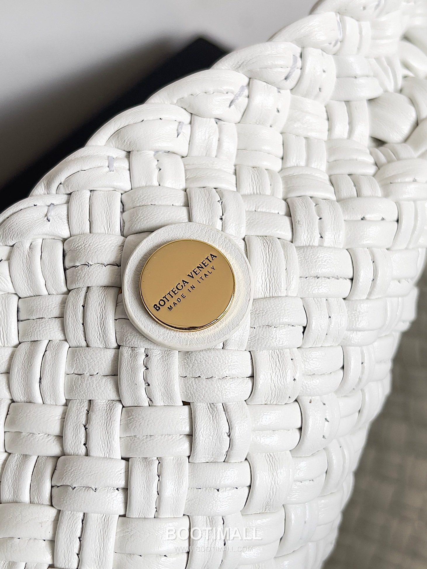 Bottega Veneta Tosca Intrecciato Nappa Leather Shoulder Bag 보테가베네타 토스카 인트레치아토 나파 숄더백 27cm 6