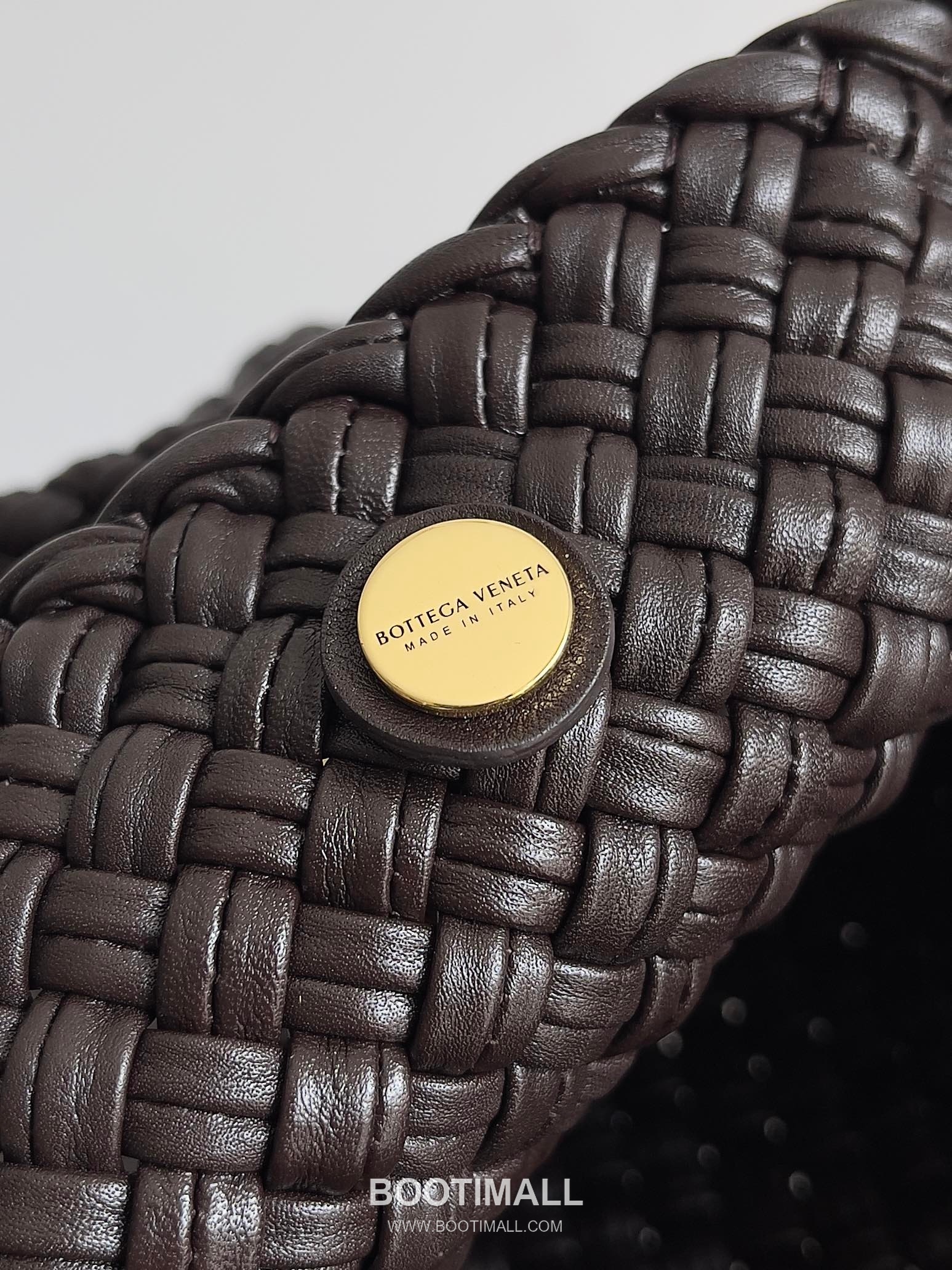 Bottega Veneta Tosca Intrecciato Nappa Leather Shoulder Bag 보테가베네타 토스카 인트레치아토 나파 숄더백 27cm 6