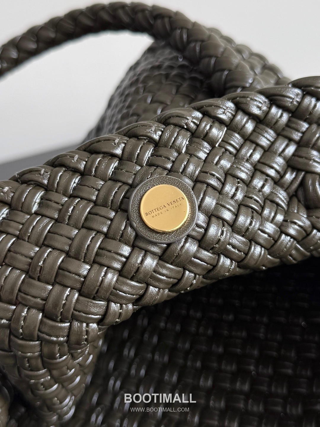 Bottega Veneta Tosca Intrecciato Nappa Leather Shoulder Bag 보테가베네타 토스카 인트레치아토 나파 숄더백 27cm 8