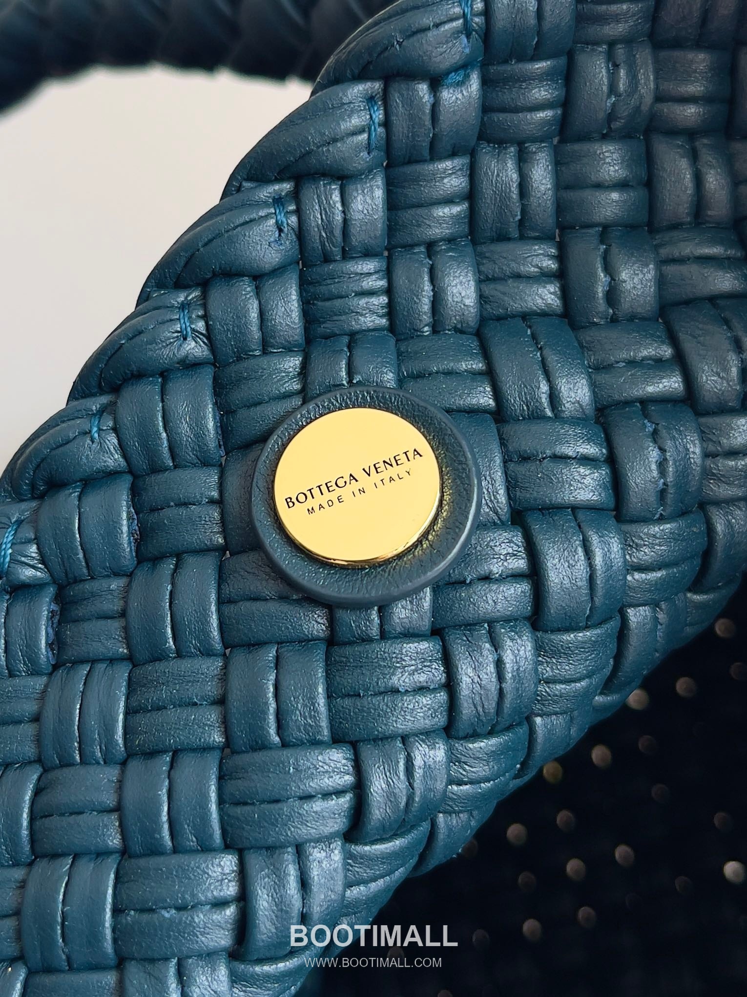 Bottega Veneta Tosca Intrecciato Nappa Leather Shoulder Bag 보테가베네타 토스카 인트레치아토 나파 숄더백 27cm 8