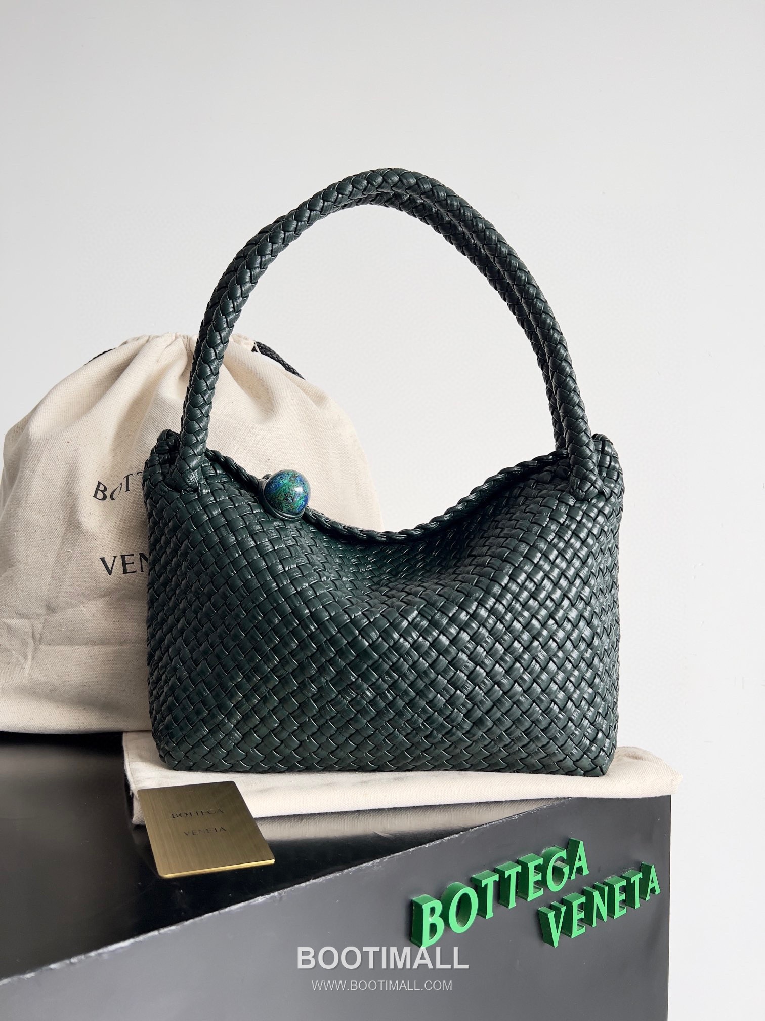 Bottega Veneta Tosca Intrecciato Nappa Leather Shoulder Bag 보테가베네타 토스카 인트레치아토 나파 숄더백 27cm 5