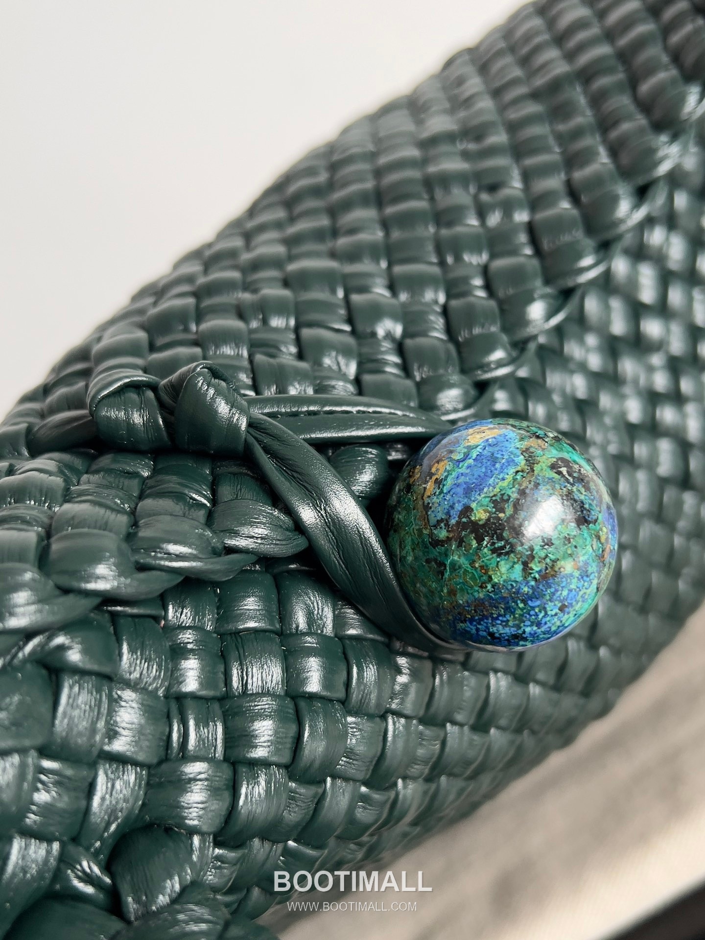 Bottega Veneta Tosca Intrecciato Nappa Leather Shoulder Bag 보테가베네타 토스카 인트레치아토 나파 숄더백 27cm 7