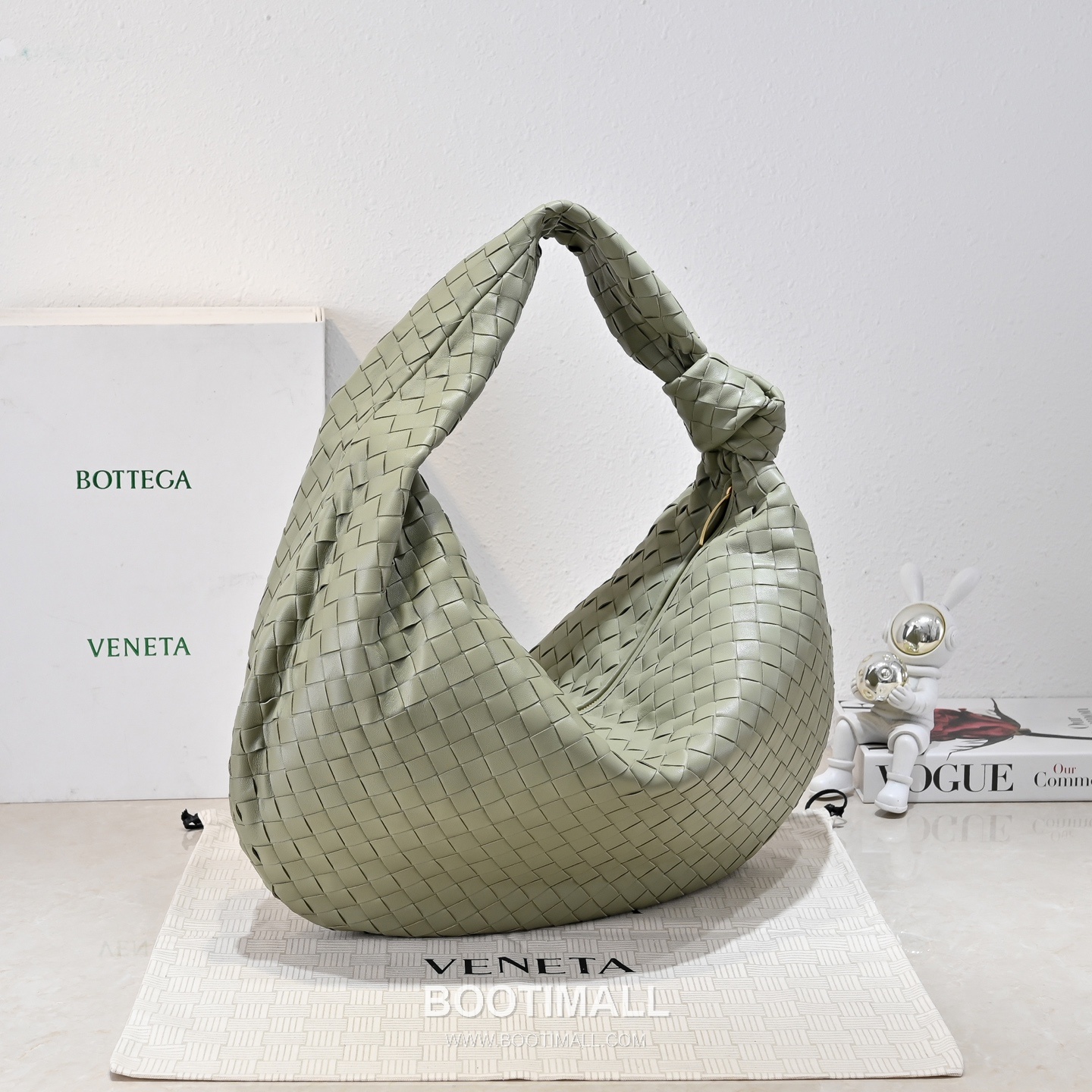 Bottega Veneta Jodie Intrecciato Nappa Leather Large Hobo Bag 보테가베네타 조디 인트레치아토 나파 라지 호보백 54cm 2