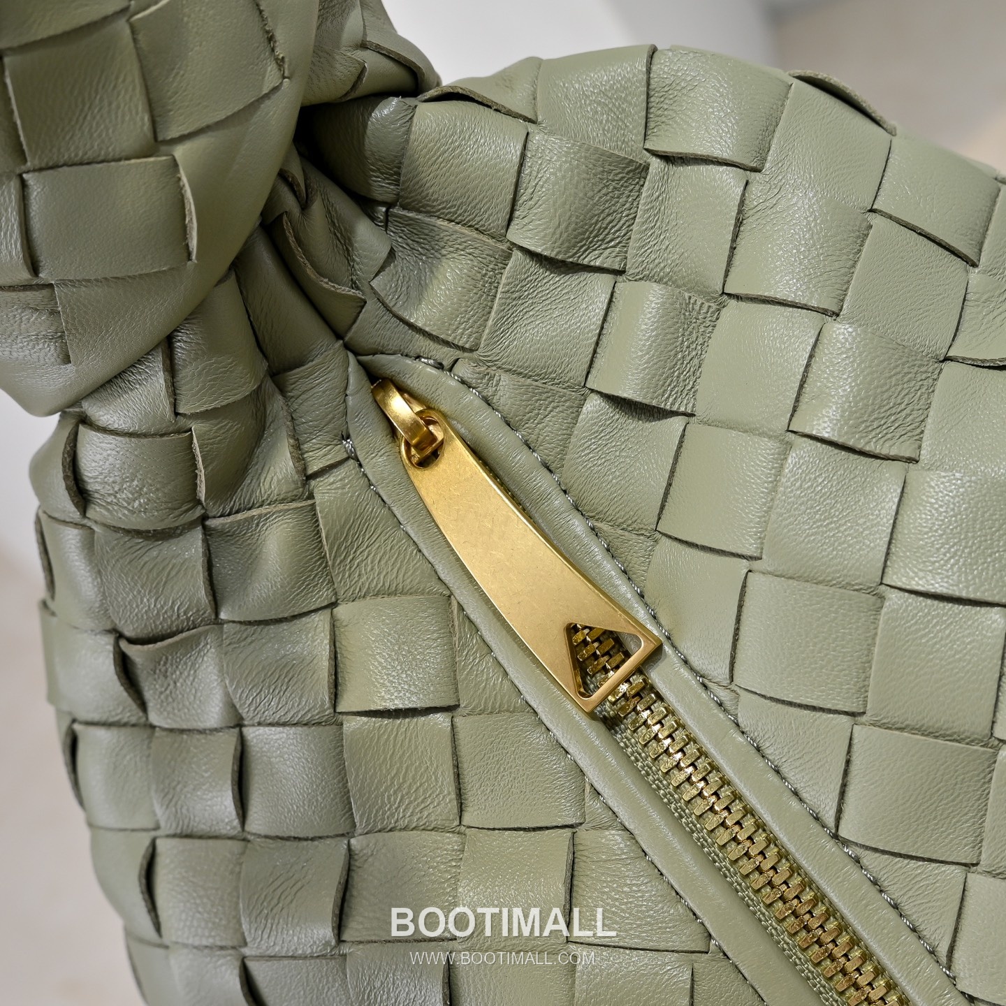 Bottega Veneta Jodie Intrecciato Nappa Leather Large Hobo Bag 보테가베네타 조디 인트레치아토 나파 라지 호보백 54cm 6