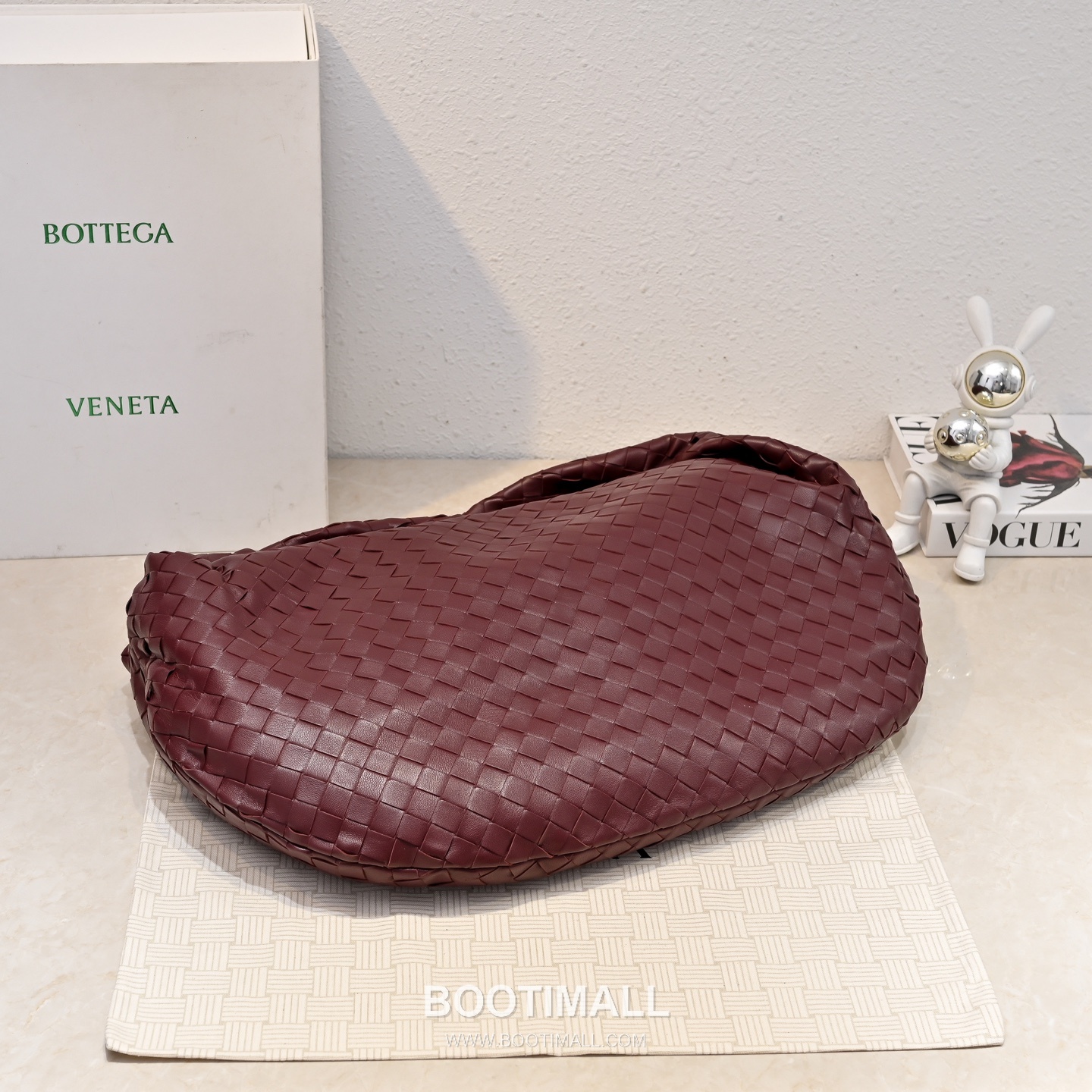 Bottega Veneta Jodie Intrecciato Nappa Leather Large Hobo Bag 보테가베네타 조디 인트레치아토 나파 라지 호보백 54cm 4