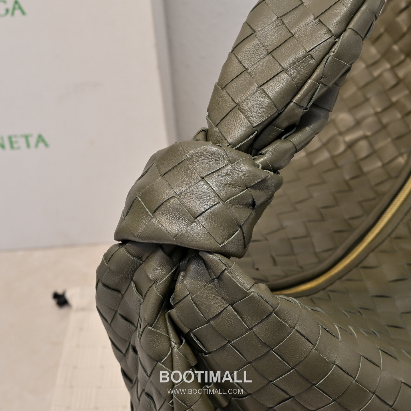 Bottega Veneta Jodie Intrecciato Nappa Leather Large Hobo Bag 보테가베네타 조디 인트레치아토 나파 라지 호보백 54cm 5