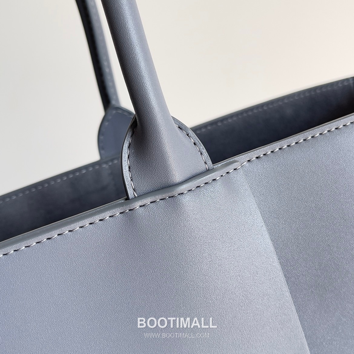 Bottega Veneta Arco Intrecciato Calfskin Leather Tote Bag 보테가베네타 아르코 인트레치아토 카프스킨 토트백 47cm 6