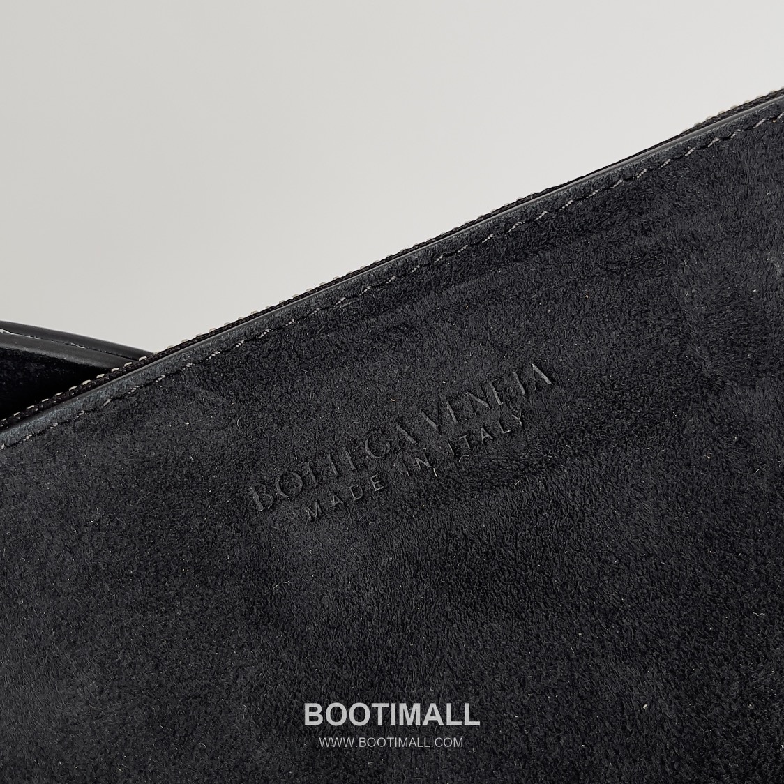 Bottega Veneta Arco Intrecciato Calfskin Leather Tote Bag 보테가베네타 아르코 인트레치아토 카프스킨 토트백 47cm 9