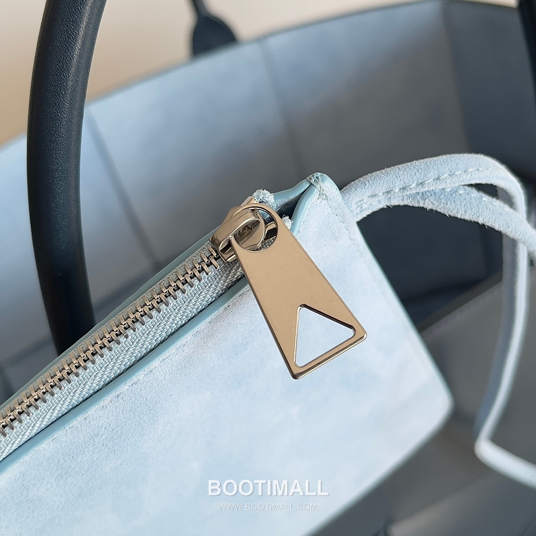 Bottega Veneta Arco Intrecciato Calfskin Leather Tote Bag 보테가베네타 아르코 인트레치아토 카프스킨 토트백 47cm 8