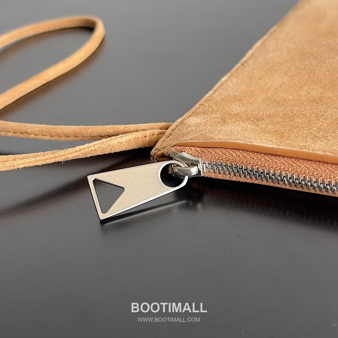 Bottega Veneta Arco Intrecciato Calfskin Leather Tote Bag 보테가베네타 아르코 인트레치아토 카프스킨 토트백 38cm 9