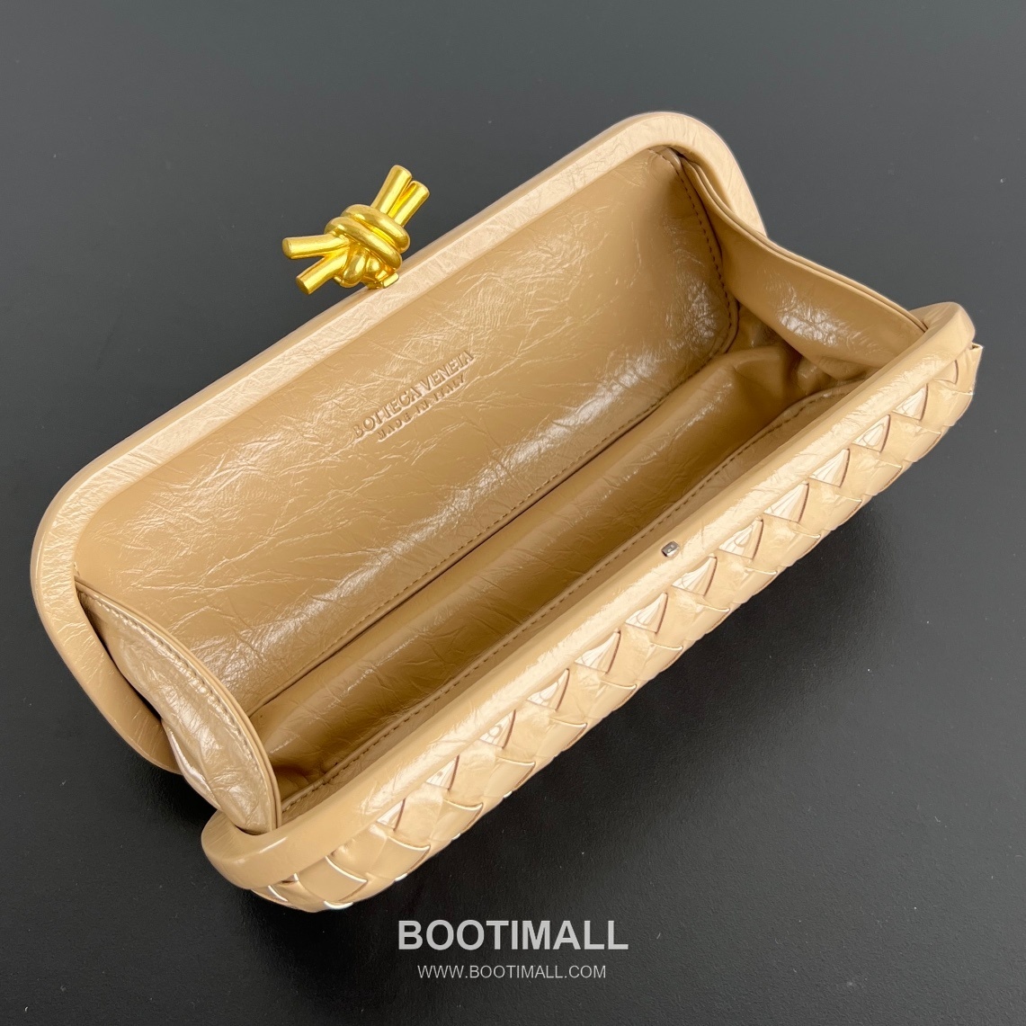 Bottega Veneta Knot Intrecciato Calfskin Evening Clutch Bag 보테가베네타 노트 인트레치아토 카프스킨 이브닝 클러치백 25cm 6