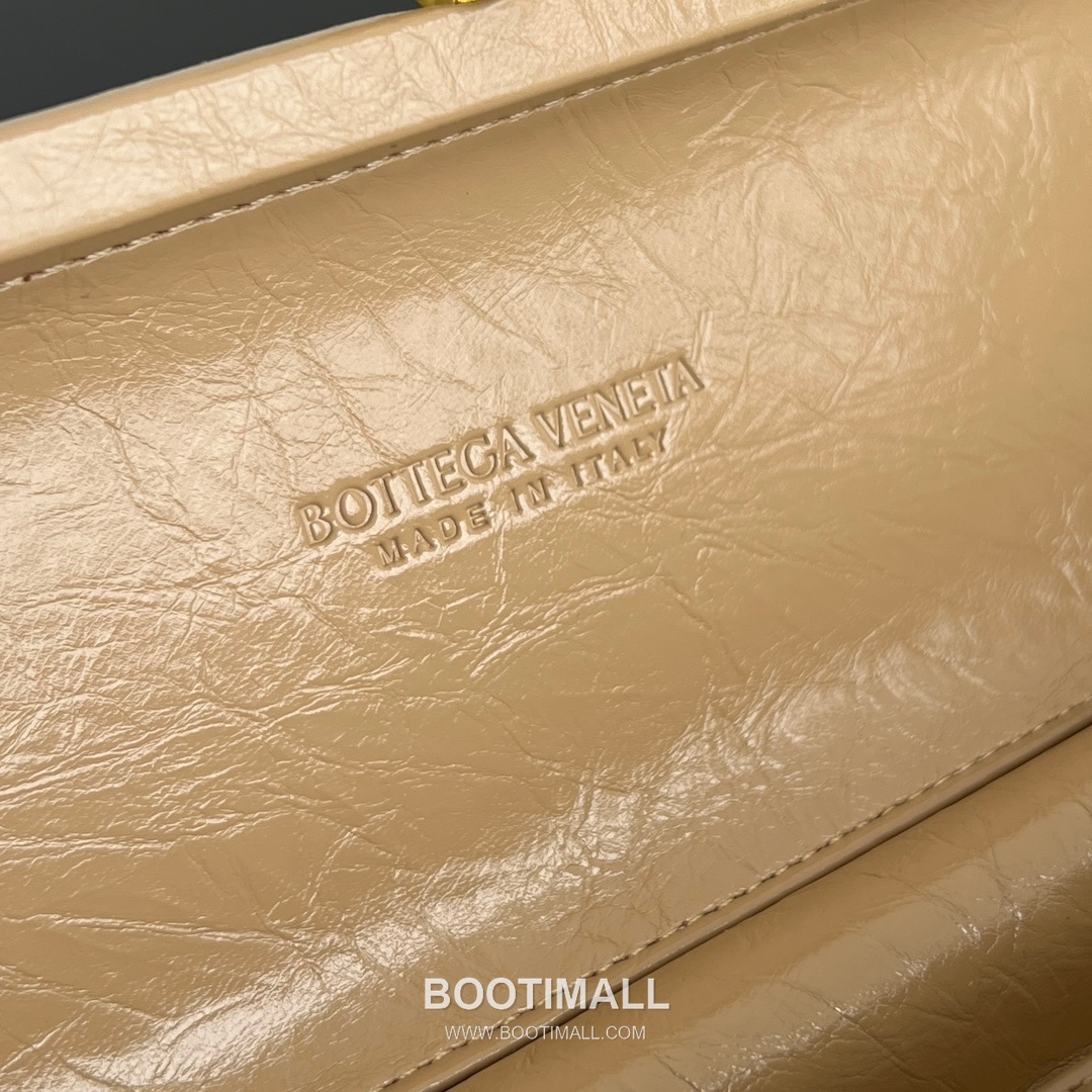 Bottega Veneta Knot Intrecciato Calfskin Evening Clutch Bag 보테가베네타 노트 인트레치아토 카프스킨 이브닝 클러치백 25cm 9