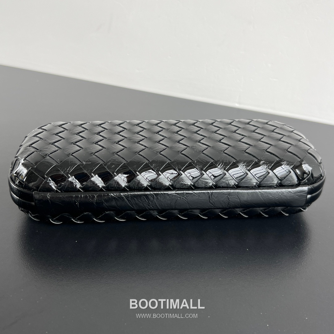 Bottega Veneta Knot Intrecciato Calfskin Evening Clutch Bag 보테가베네타 노트 인트레치아토 카프스킨 이브닝 클러치백 25cm 3