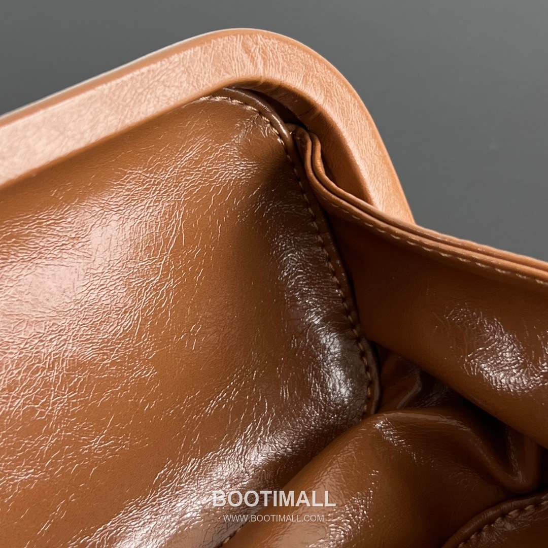 Bottega Veneta Knot Intrecciato Calfskin Evening Clutch Bag 보테가베네타 노트 인트레치아토 카프스킨 이브닝 클러치백 25cm 7