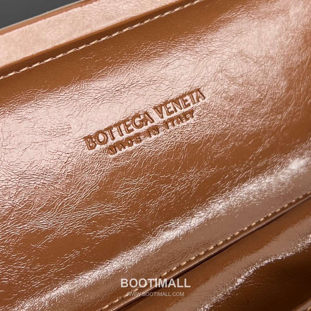 Bottega Veneta Knot Intrecciato Calfskin Evening Clutch Bag 보테가베네타 노트 인트레치아토 카프스킨 이브닝 클러치백 25cm 9