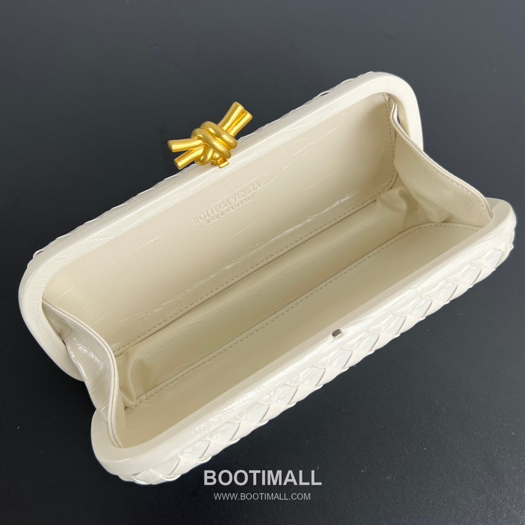 Bottega Veneta Knot Intrecciato Calfskin Evening Clutch Bag 보테가베네타 노트 인트레치아토 카프스킨 이브닝 클러치백 25cm 6