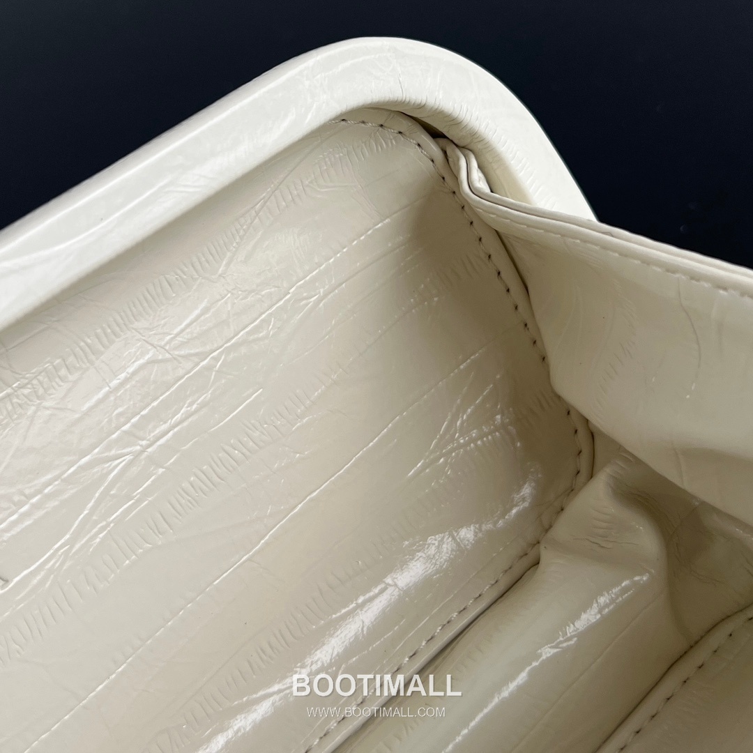 Bottega Veneta Knot Intrecciato Calfskin Evening Clutch Bag 보테가베네타 노트 인트레치아토 카프스킨 이브닝 클러치백 25cm 8