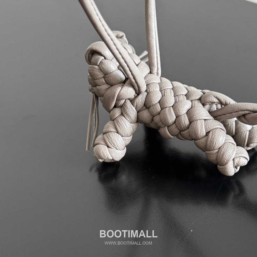 Bottega Veneta Intrecciato Leather Cat Charm 보테가 베네타 인트레치아토 레더 캣 참 8