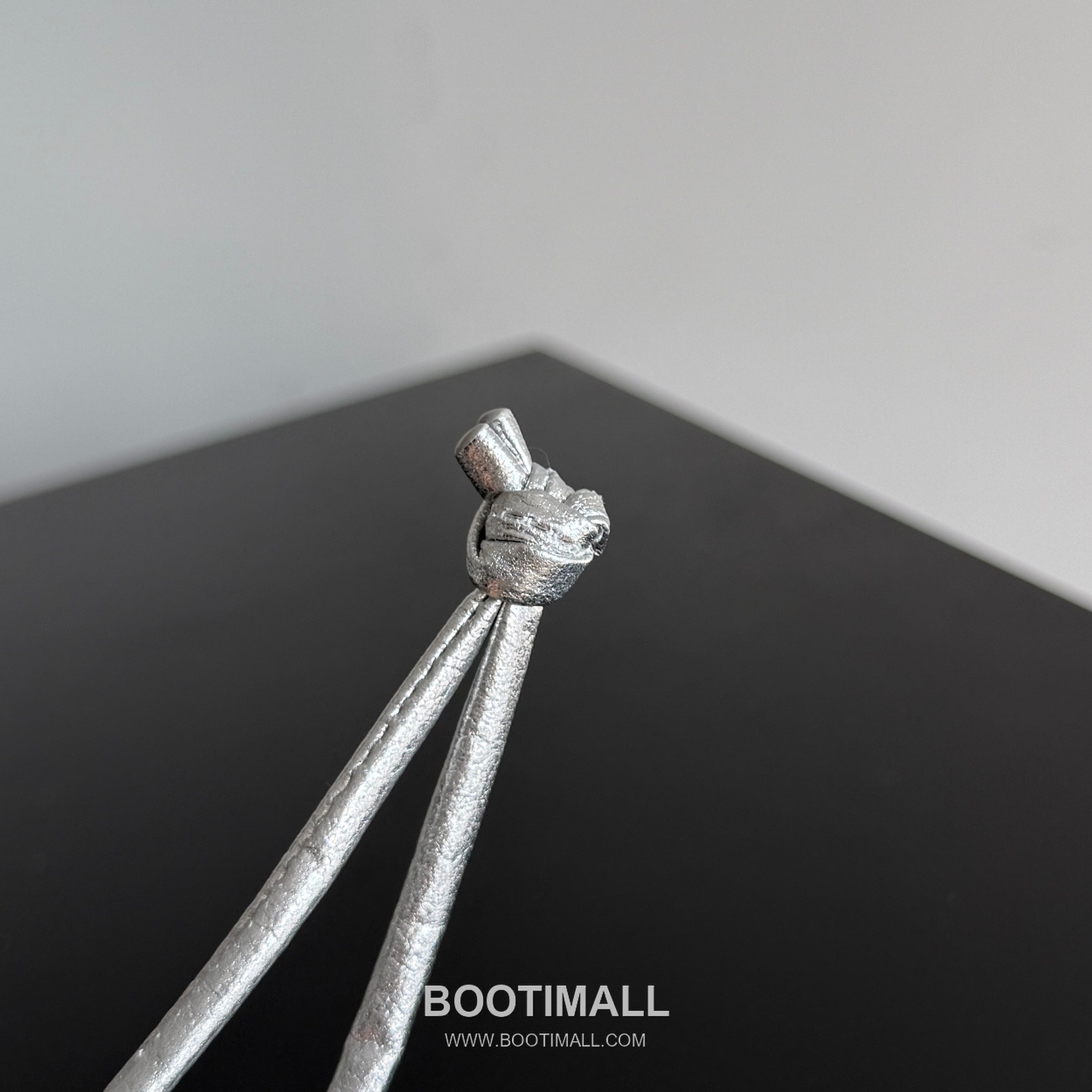 Bottega Veneta Intrecciato Leather Cat Charm 보테가 베네타 인트레치아토 레더 캣 참 6