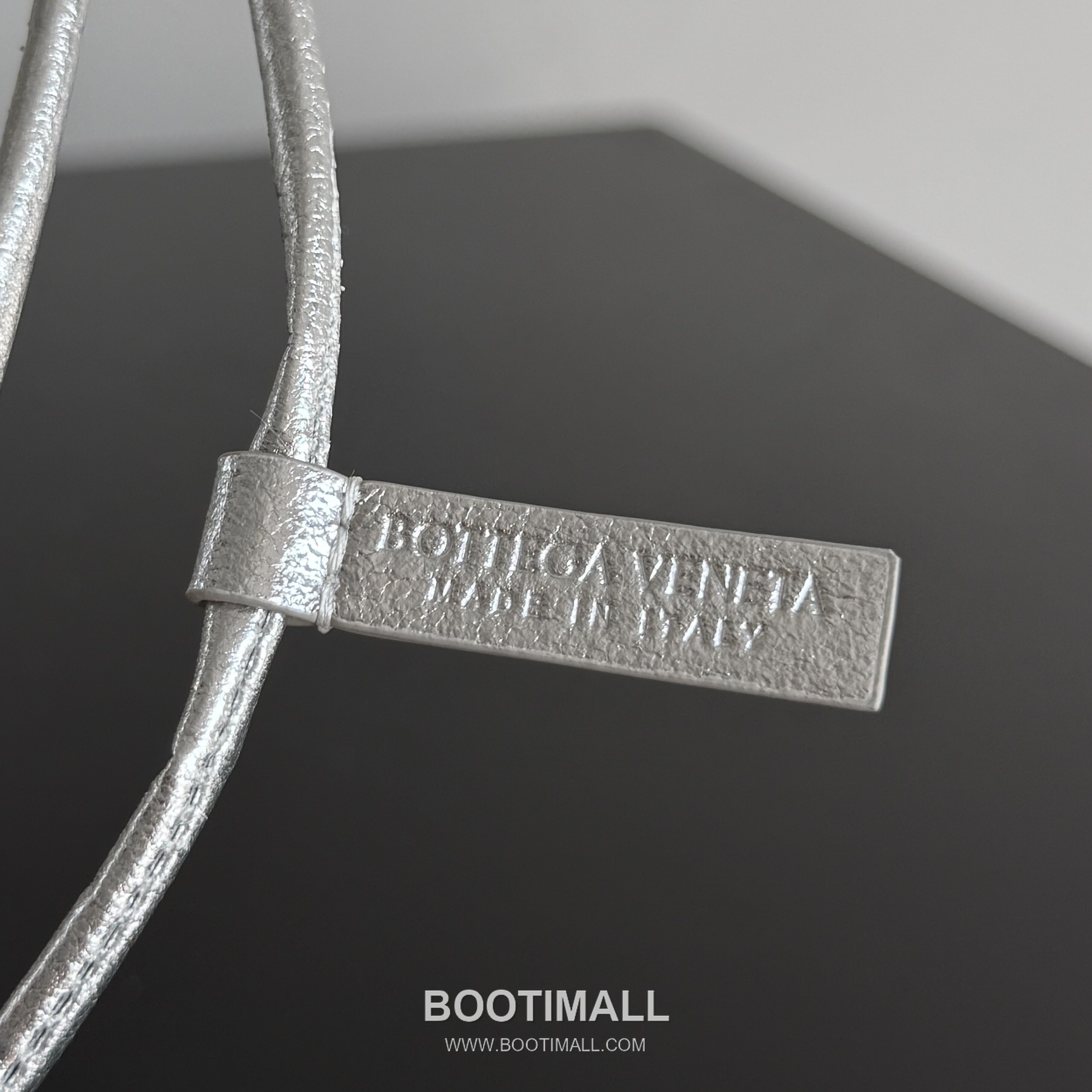 Bottega Veneta Intrecciato Leather Cat Charm 보테가 베네타 인트레치아토 레더 캣 참 7