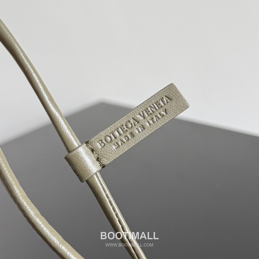 Bottega Veneta Intrecciato Leather Cat Charm 보테가 베네타 인트레치아토 레더 캣 참 7