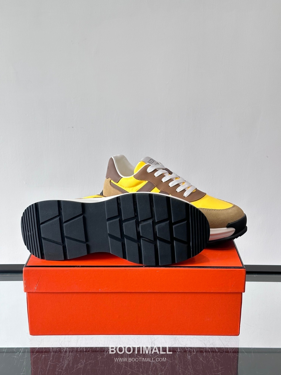 Hermès Bouncing Suede Low Sneakers 에르메스 바운싱 스웨이드 로우 스니커즈 9