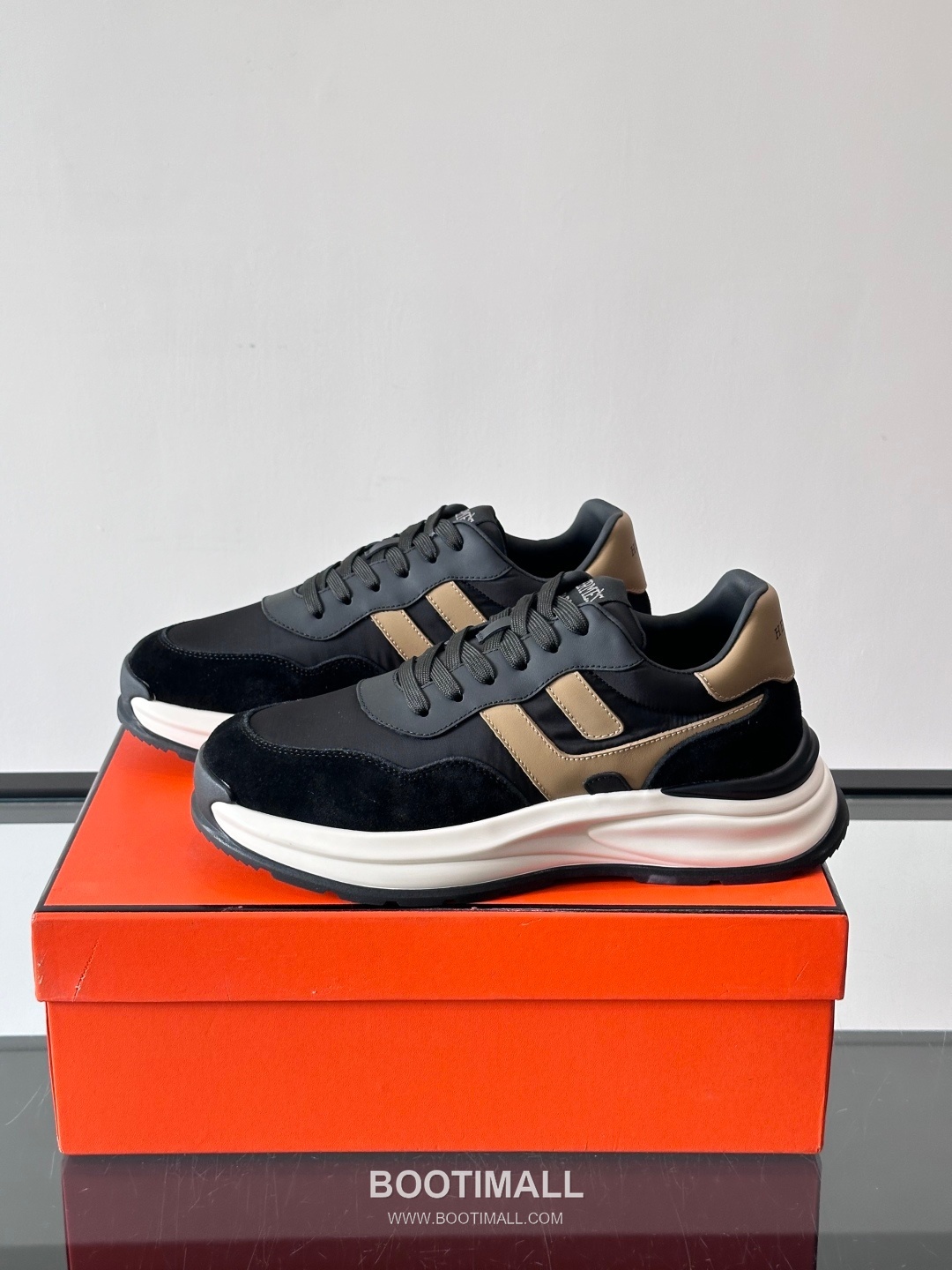 Hermès Bouncing Suede Low Sneakers 에르메스 바운싱 스웨이드 로우 스니커즈 3