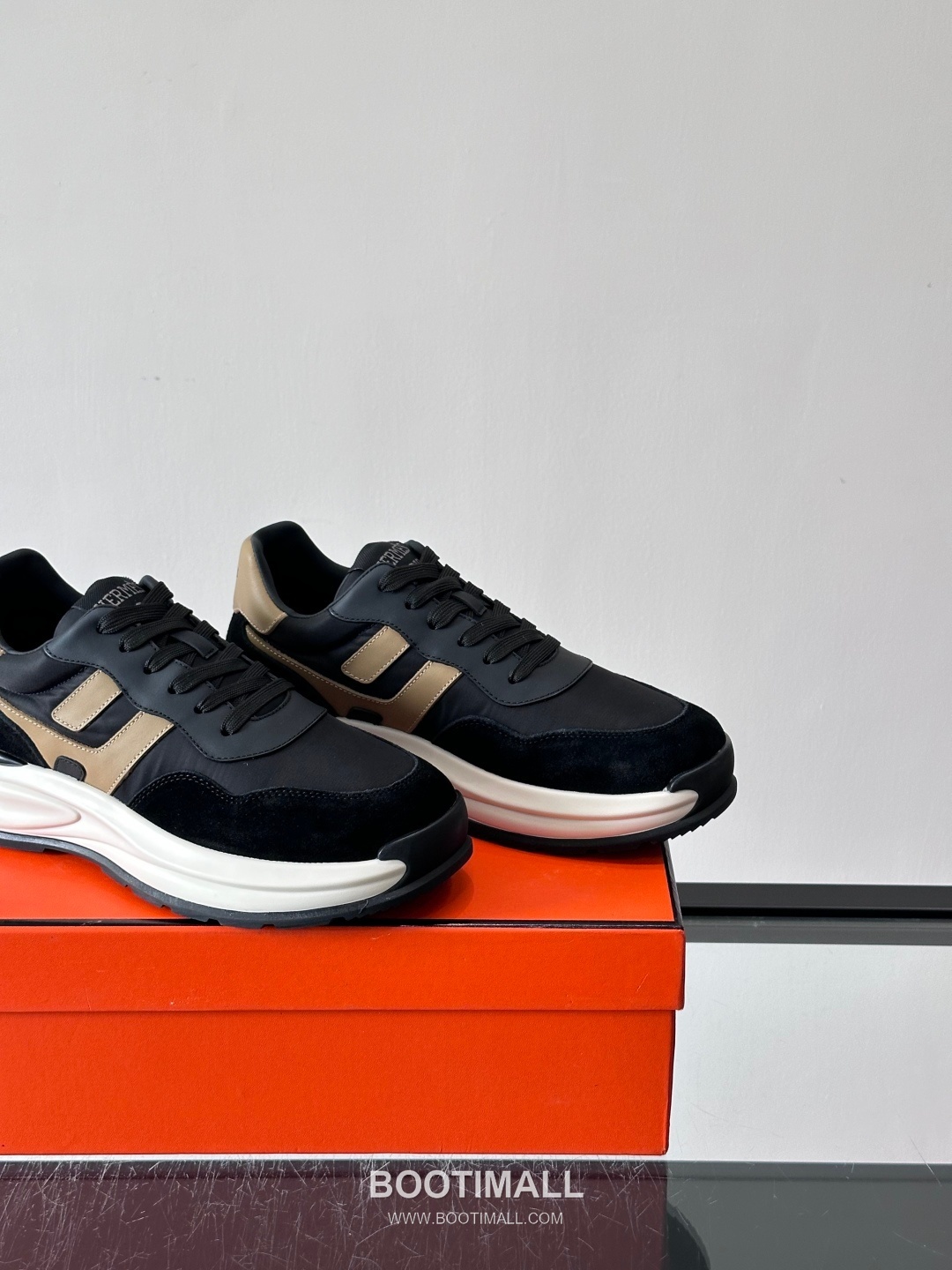 Hermès Bouncing Suede Low Sneakers 에르메스 바운싱 스웨이드 로우 스니커즈 7