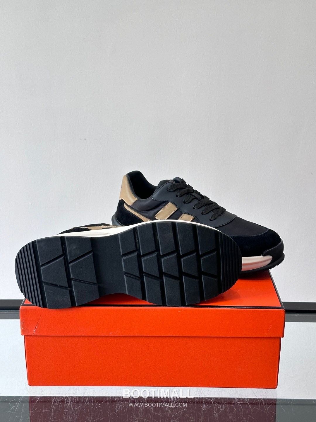 Hermès Bouncing Suede Low Sneakers 에르메스 바운싱 스웨이드 로우 스니커즈 9