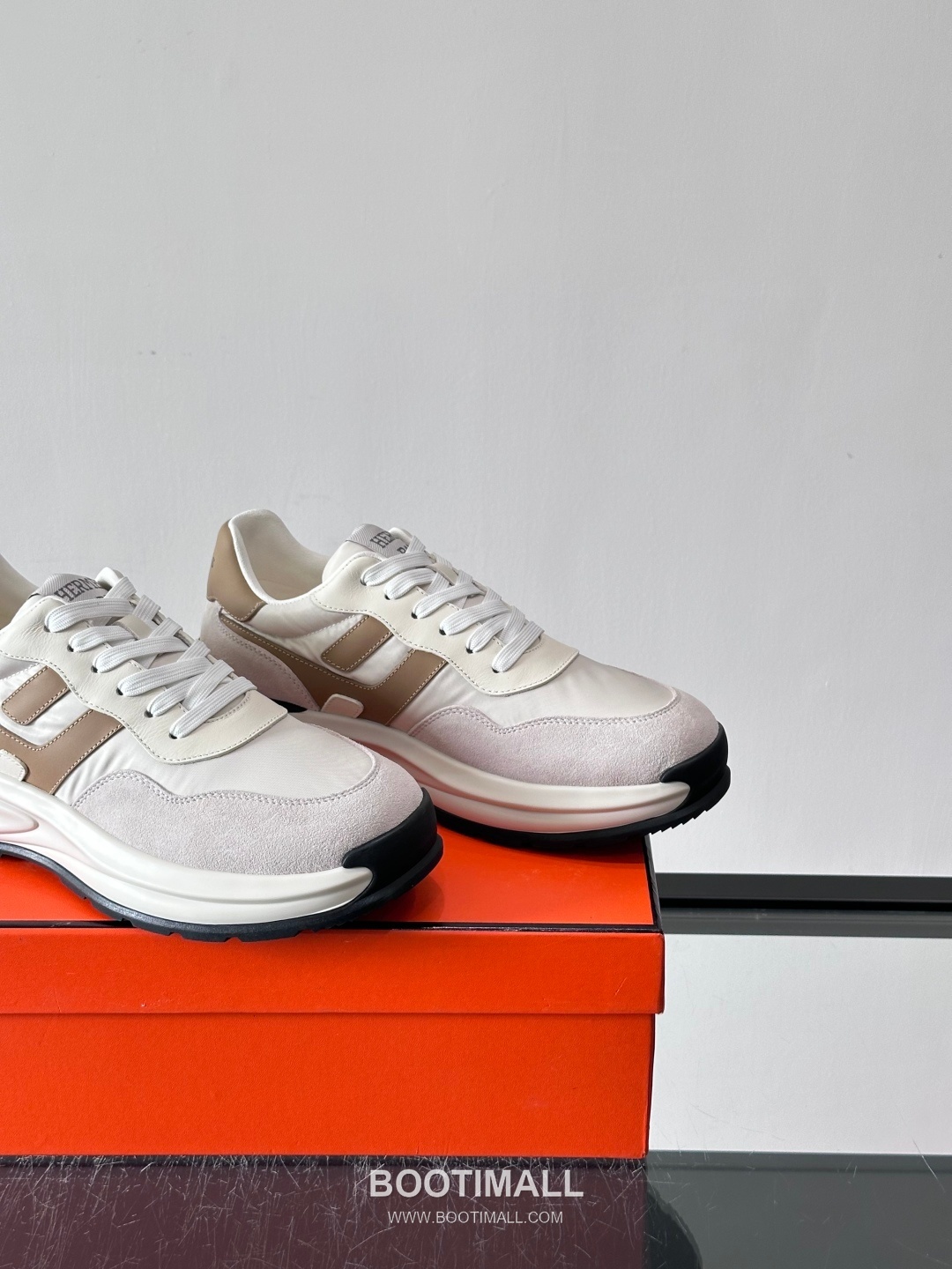 Hermès Bouncing Suede Low Sneakers 에르메스 바운싱 스웨이드 로우 스니커즈 7